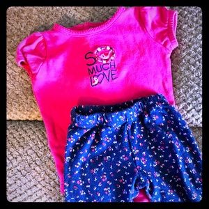 Baby girl outfit. Baby girl matching sets.